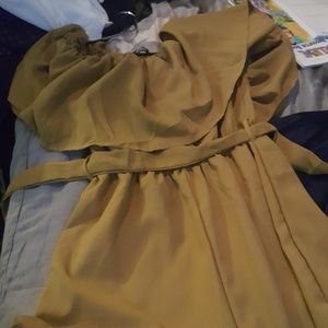 Off the shoulder jumper